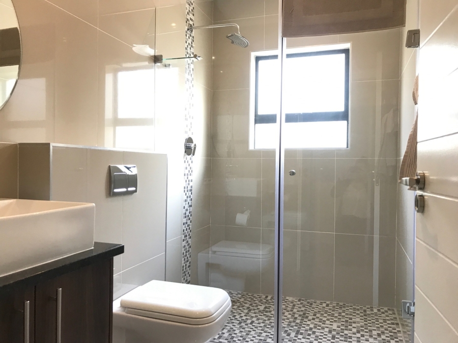 To Let 4 Bedroom Property for Rent in Parklands North Western Cape